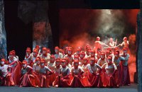 Уривський, Трунова, Петросян: що готують київські театри влітку